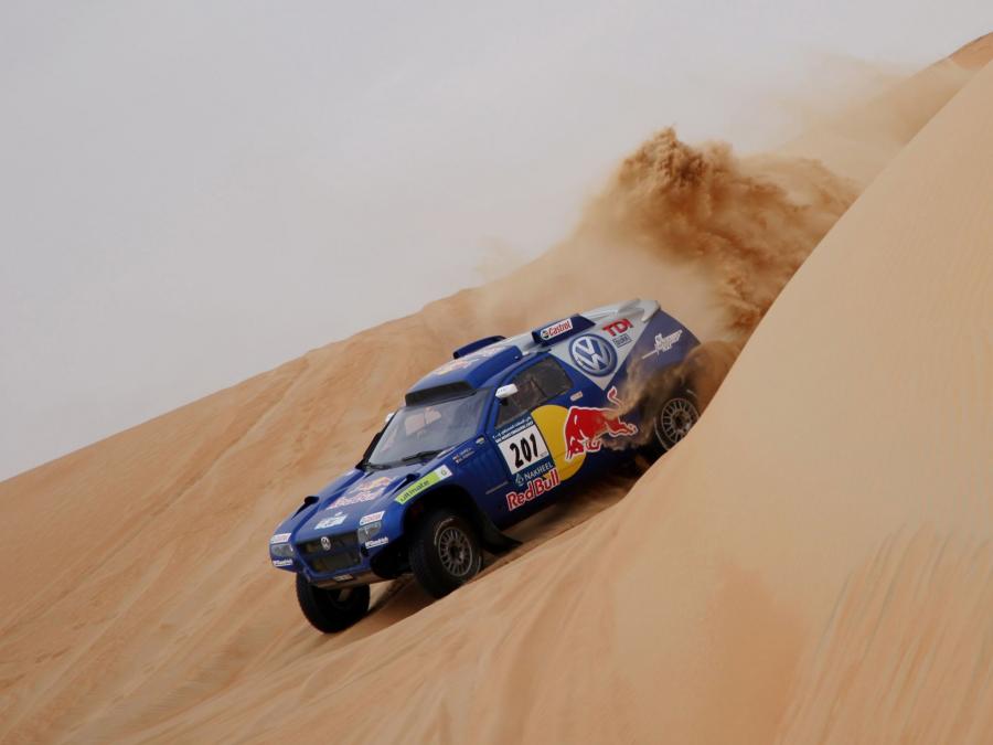  Volkswagen Touareg Race 2004 года  (фото 8 из 15)
